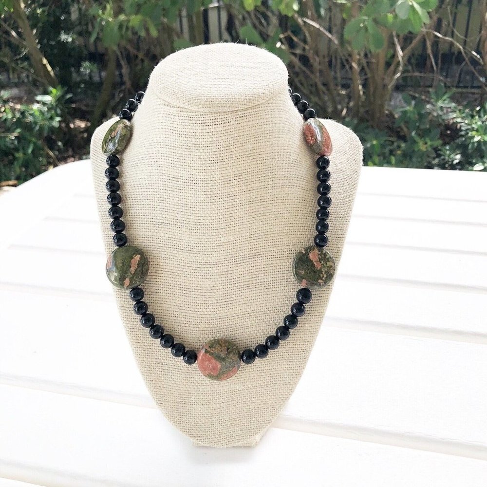 NWT Genuine Jasper & Black Onyx Beads Beaded Necklace Green Black
